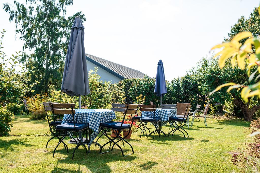 Agda Lund Bed & Breakfast Kivik Extérieur photo